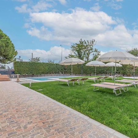 -Free Pool And Parking- Garda House Apartments Castelnuovo del Garda Dış mekan fotoğraf