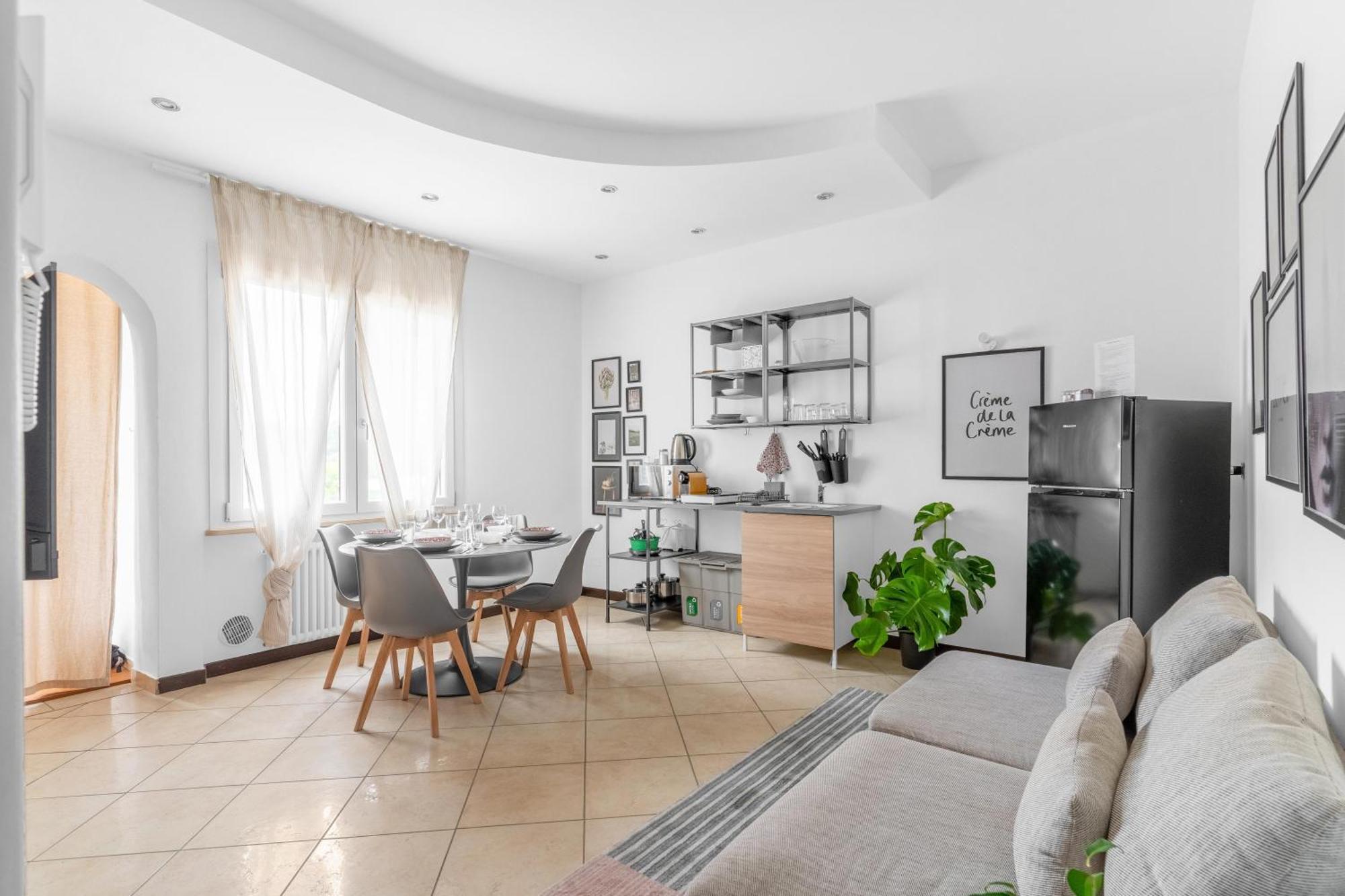 -Free Pool And Parking- Garda House Apartments Castelnuovo del Garda Dış mekan fotoğraf