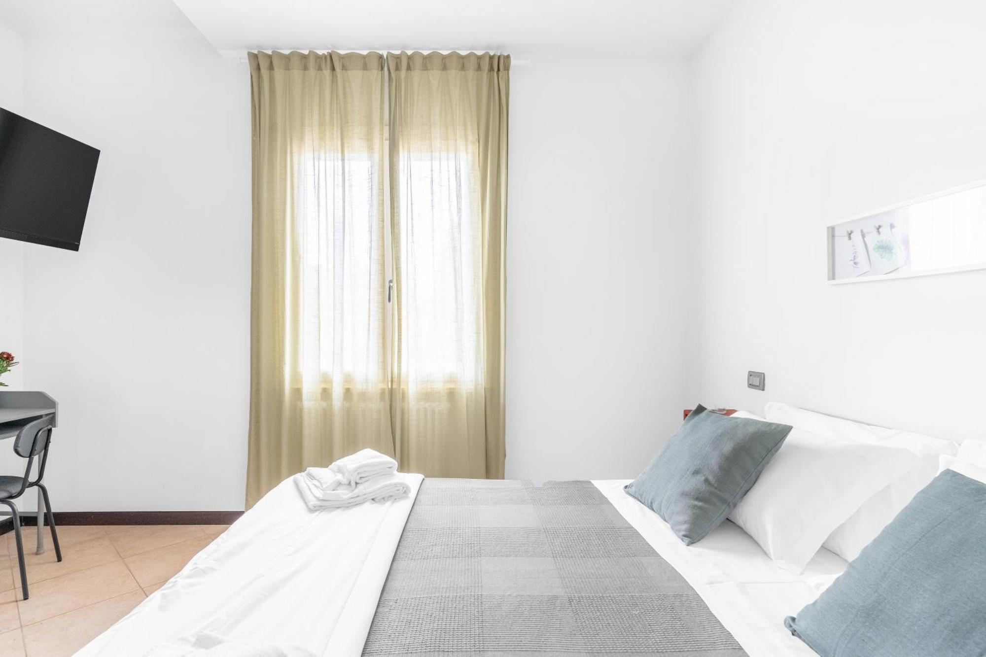 -Free Pool And Parking- Garda House Apartments Castelnuovo del Garda Dış mekan fotoğraf