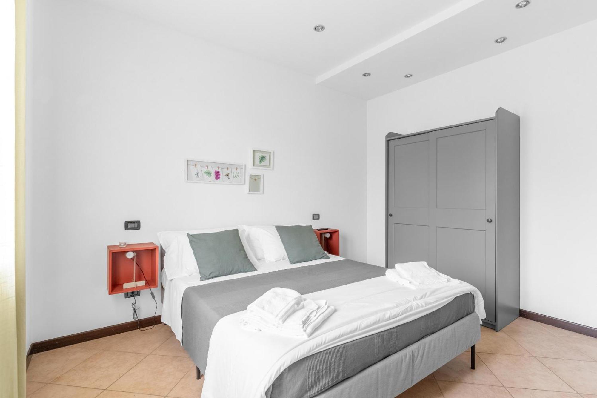 -Free Pool And Parking- Garda House Apartments Castelnuovo del Garda Dış mekan fotoğraf
