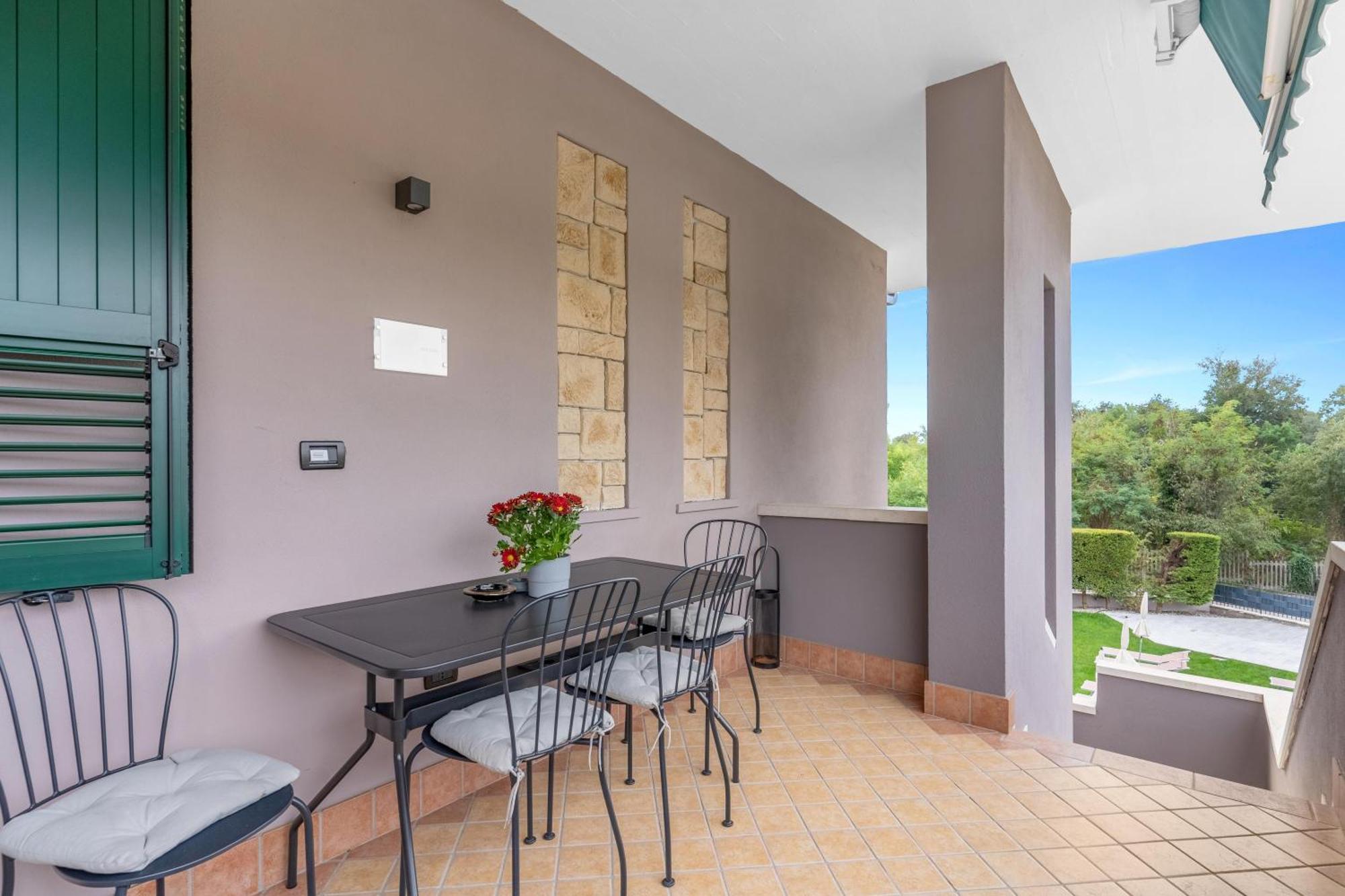 -Free Pool And Parking- Garda House Apartments Castelnuovo del Garda Dış mekan fotoğraf